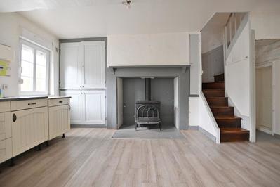 Maison - 121 m² - 6 pièces