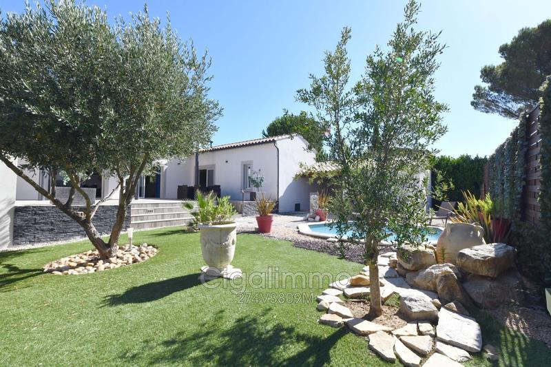 Villa - 215 m² - 5 pièces