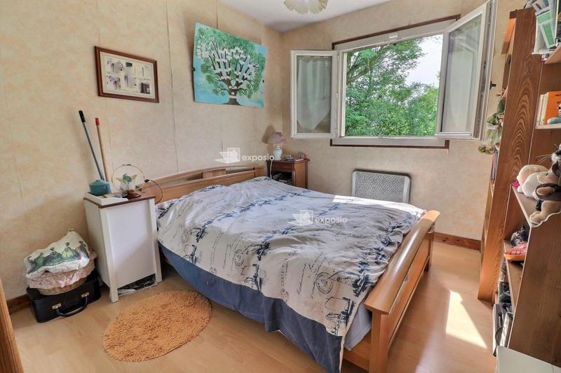 Maison - 171 m² - 9 pièces