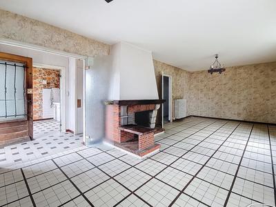 Maison - 91 m² - 6 pièces