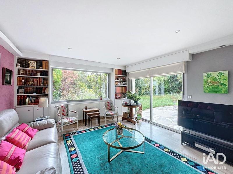 Local commercial - 555 m² - 8 pièces