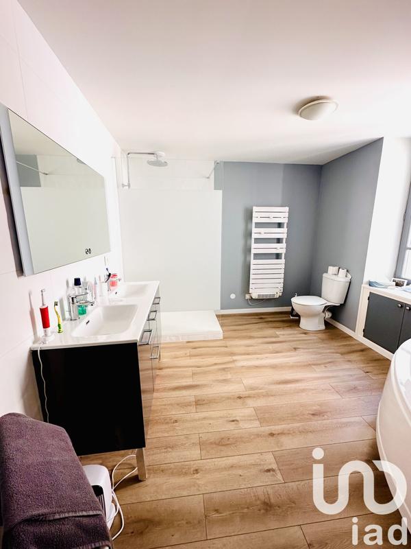 Maison de ville - 85 m² - 4 pièces