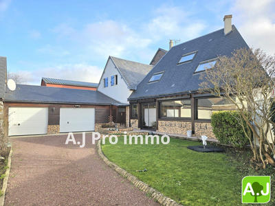 Maison - 137 m² - 5 pièces