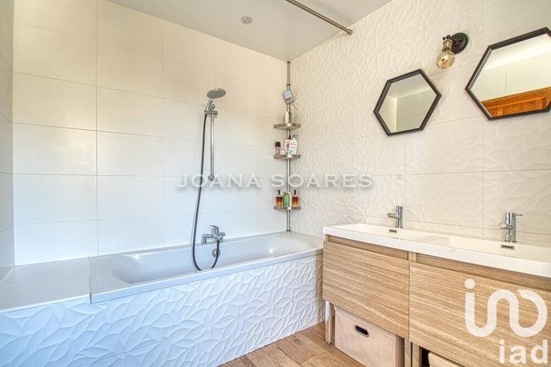 Maison de ville - 68 m² - 3 pièces