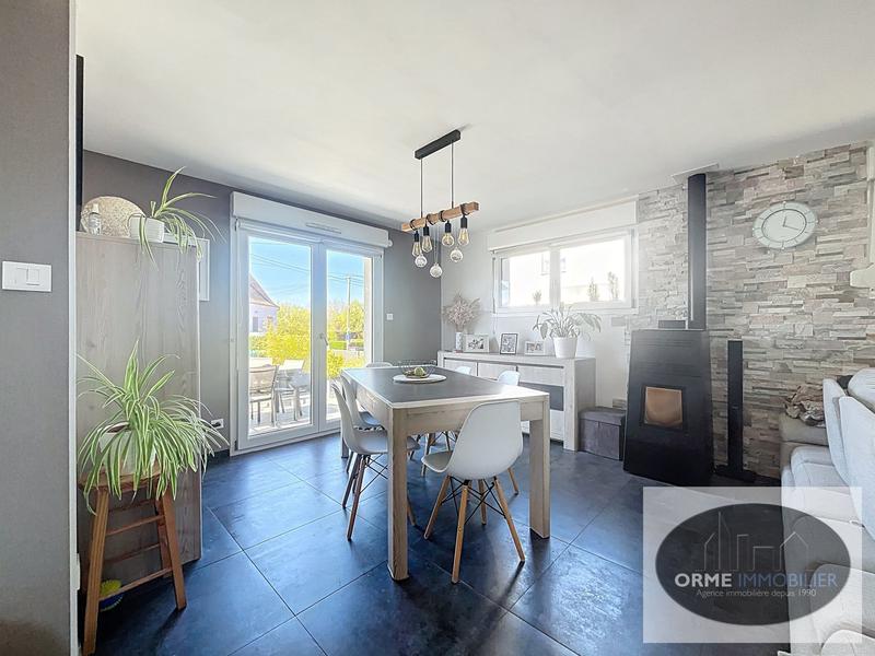 Maison - 110 m² - 5 pièces