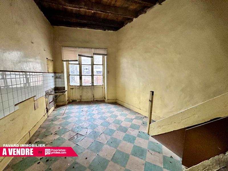 Maison - 115 m² - 4 pièces