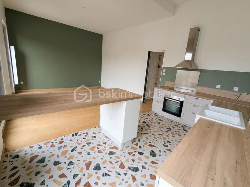 Appartement - 65 m² - 3 pièces