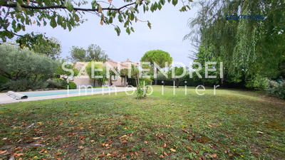 Villa - 114 m² - 4 pièces