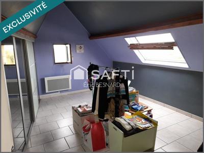 Maison - 90 m² - 5 pièces