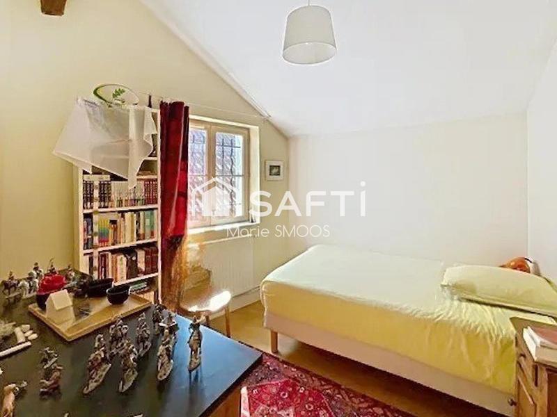 Appartement - 132 m² - 6 pièces