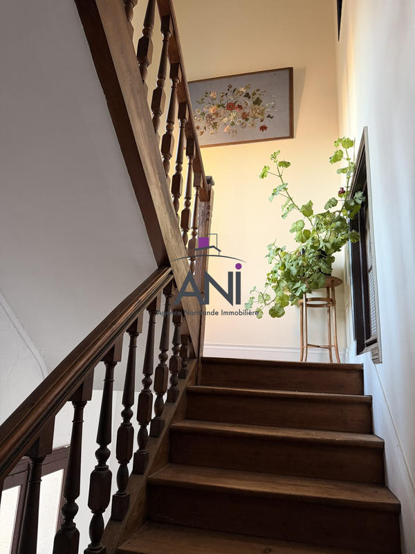 Appartement - 100 m² - 5 pièces