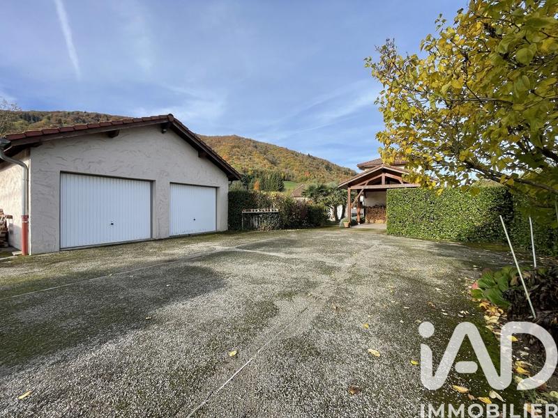 Maison - 141 m² - 7 pièces