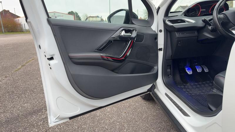 Peugeot 2008 Sw II 1.6 BlueHdi 120 Gt Line