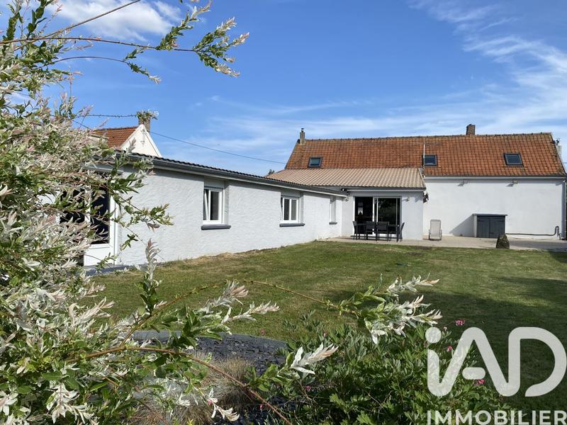 Maison - 205 m² - 5 pièces
