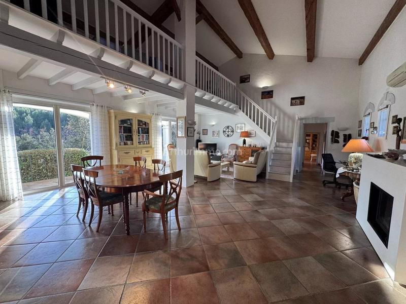 Maison - 190 m² - 6 pièces