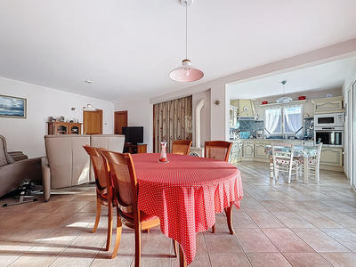 Maison - 119 m² - 4 pièces