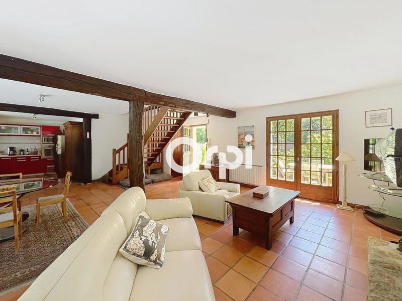 Maison - 160 m² - 5 pièces