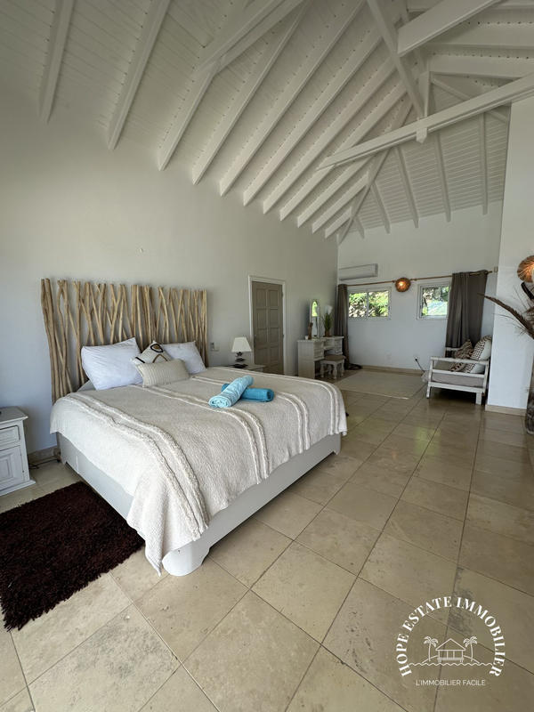 Villa - 478 m² - 10 pièces