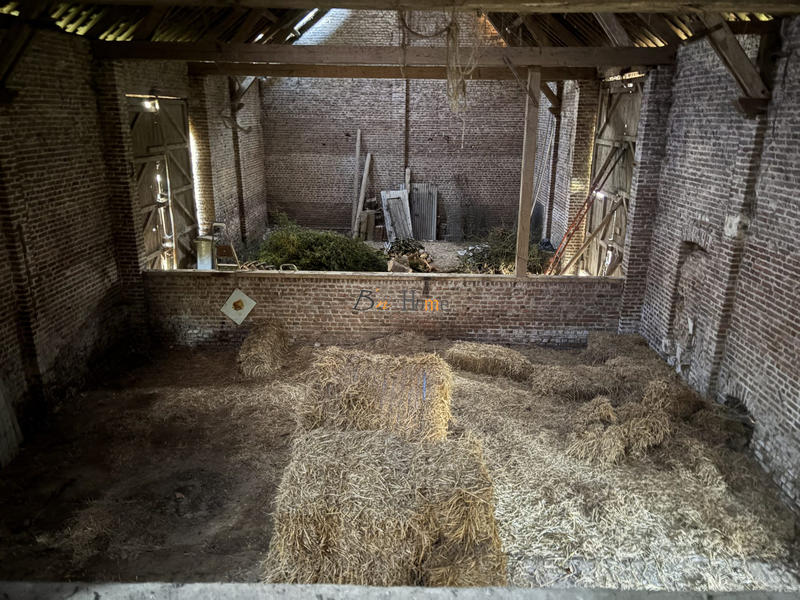 Maison ancienne - 350 m² - 1 pièce