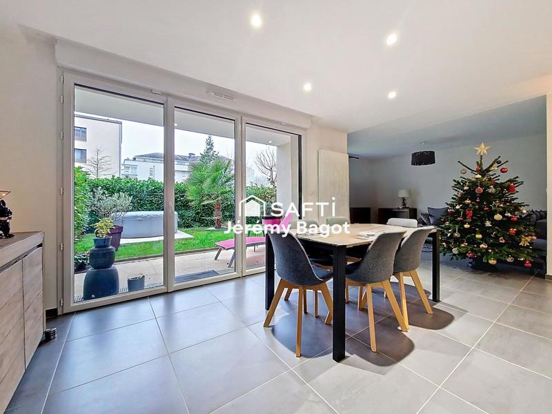 Appartement - 89 m² - 4 pièces