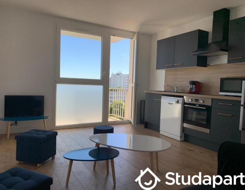 Chambre - 12 m² - 1 pièce