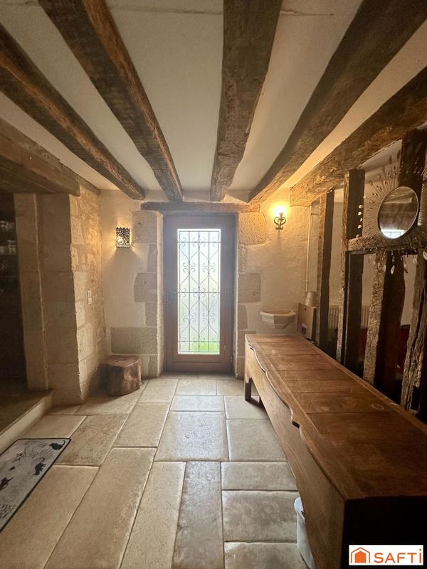 Maison - 228 m² - 7 pièces