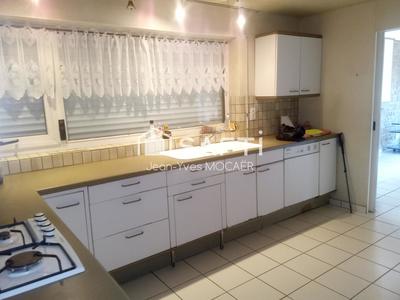 Maison - 123 m² - 7 pièces