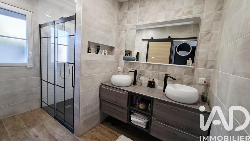 Maison - 92 m² - 4 pièces