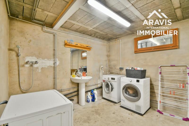 Maison - 159 m² - 7 pièces