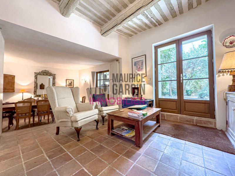 Maison - 160 m² - 5 pièces