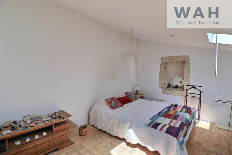 Maison - 263 m² - 7 pièces