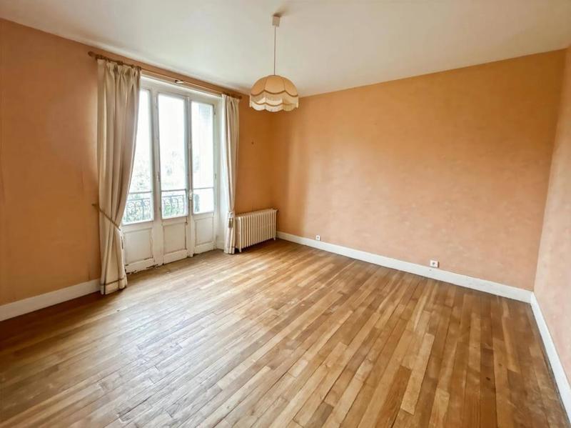 Propriété - 338 m² - 10 pièces