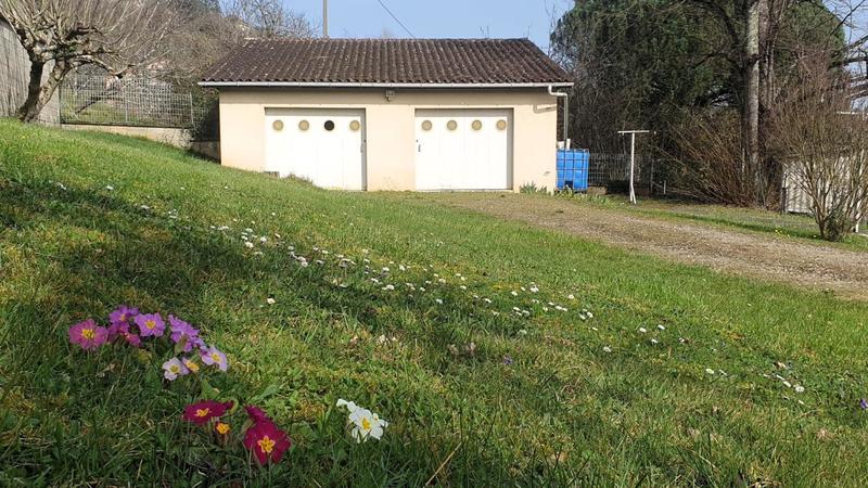 Pavillon - 174 m² - 7 pièces