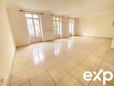 Appartement - 127 m² - 3 pièces