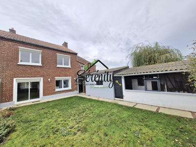 Maison - 80 m² - 4 pièces