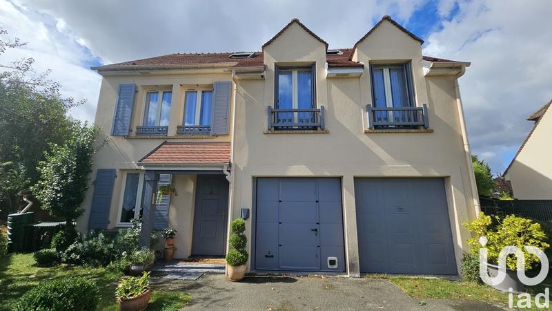 Maison - 185 m² - 8 pièces