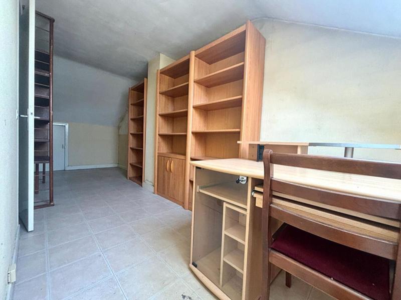 Maison - 141 m² - 8 pièces