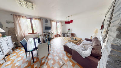 Maison - 105 m² - 5 pièces