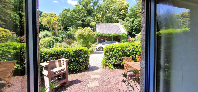 Maison - 315 m² - 13 pièces