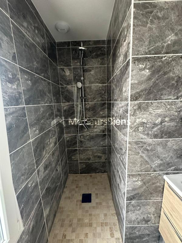 Maison - 142 m² - 6 pièces