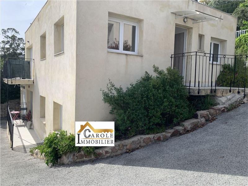 Propriété - 348 m² - 15 pièces