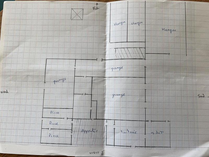 Corps de ferme - 300 m² - 1 pièce