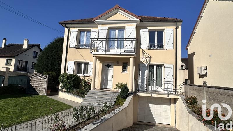 Maison - 140 m² - 7 pièces