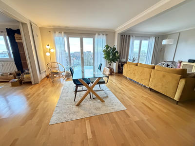 Appartement - 125 m² - 4 pièces