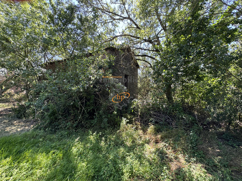 Terrain de loisirs - 811 m²