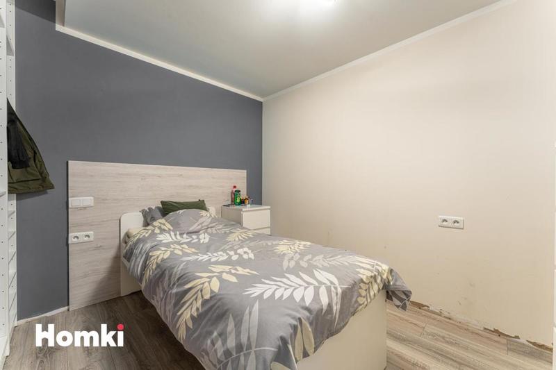 Maison - 210 m² - 6 pièces