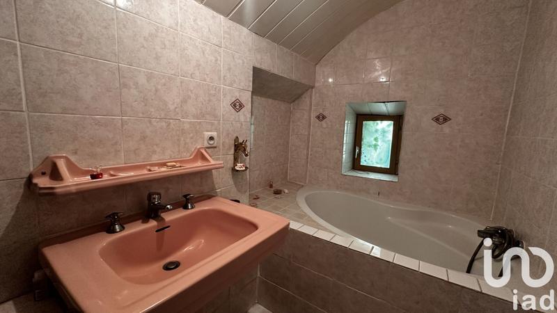 Maison - 180 m² - 4 pièces