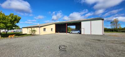 Local commercial - 496 m² - 4 pièces