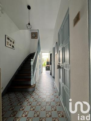 Maison - 264 m² - 11 pièces