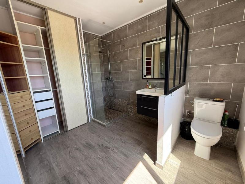 Villa - 170 m² - 6 pièces